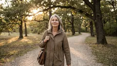 Na je 50e: 3 types mensen die je energie leegtrekken en hoe je grenzen stelt