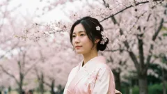 Voel je facelift: 4 Japanse oefeningen voor een jeugdige uitstraling